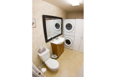 10B-Bathroom-laundry2