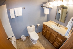 8B-bathroom